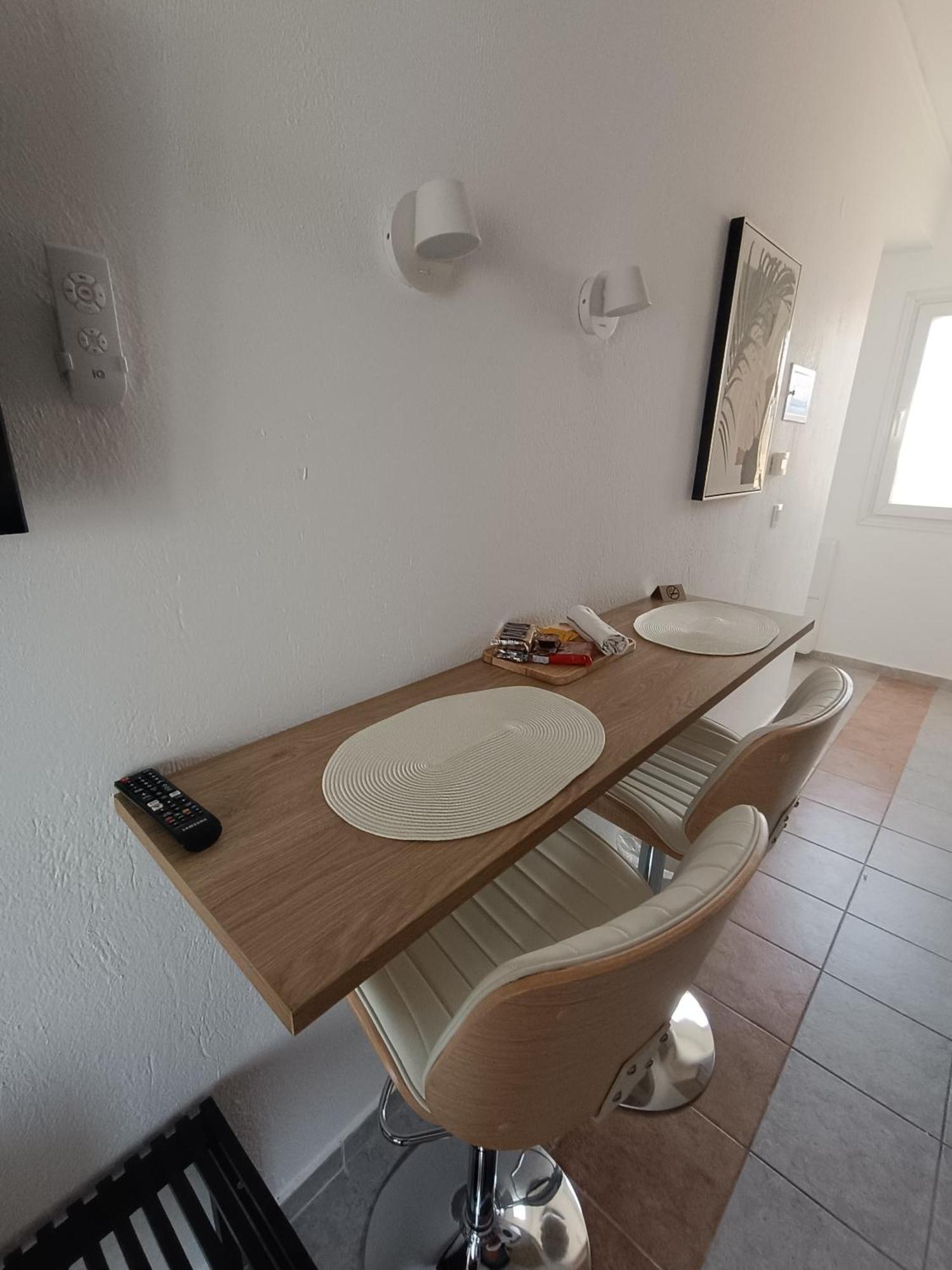 Snd Rentals- Studios Cozani Quarto foto